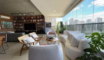 Apartamento à Venda em Perdizes - 222m² 4 Suítes 4 Quartos 3 Vagas Terraço Gourmet Lazer Completo