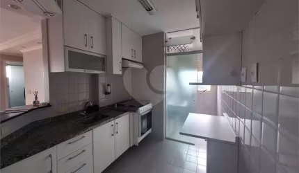 Apartamento 2 dormitórios com suite e vaga na Zumkeller com lazer completo