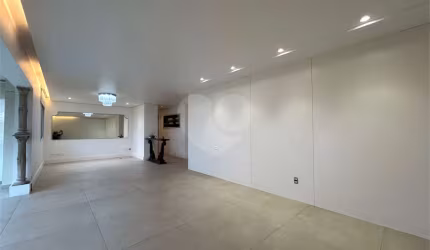Apartamento na Vila Leopoldina de 158m2 com Hall Privativo