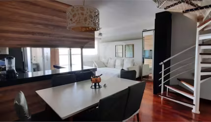 Apartamento Mobiliado na Vila Madalena pertinho do Metrô