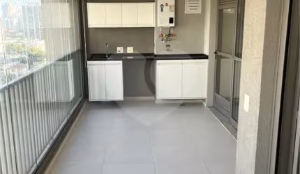 Excelente apto de 50m² próximo ao metro