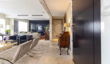APARTAMENTO À VENDA NO ITAIM