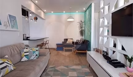 APARTAMENTO À VENDA NA MOÓCA - CONDOMÍNIO PAYSAGE