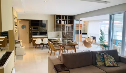 APARTAMENTO À VENDA NA MOÓCA
