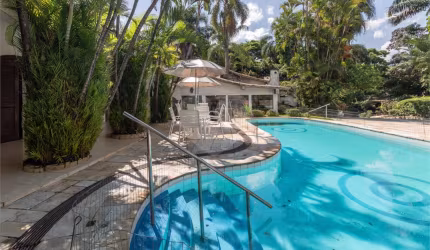 Casa Térrea a venda na Vila Madalena