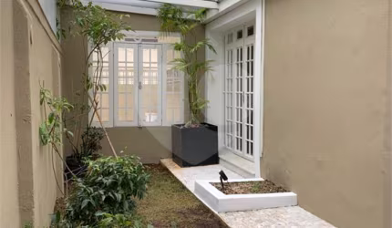 Casas Comercial/Residencial 2 dorm Area Nobre