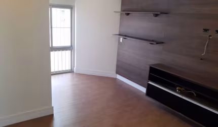 APARTAMENTO REFORMADO A VENDA NA FREGUESIA DO Ó