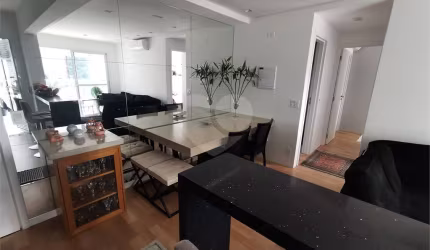 APARTAMENTO À VENDA NO PARAÍSO