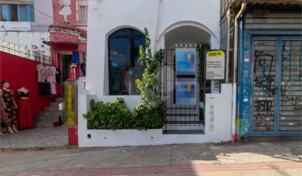 SOBRADO COMERCIAL PARA VENDA EM PINHEIROS