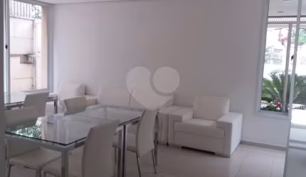 CoberturaA VENDA NO PARAÍSO!