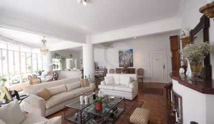 Imóvel 330m² arquitetura Francesa 3 quartos com excelente planta 2 vagas Higienópolis