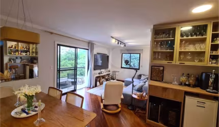 Apartamento reformado à venda na Chácara Klabin – 4 dormitórios, suíte com closet e 2 vagas