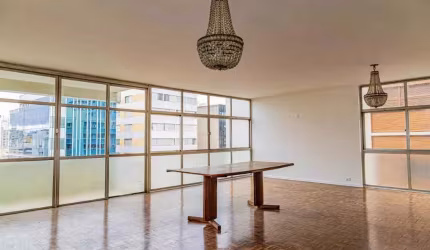 Apartamento amplo para reforma à venda em Santa Cecília – 290m², 4 dormitórios e vista panorâmica