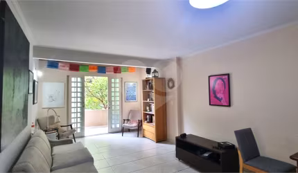 SOBRADO A VENDA EM PINHEIROS 2  QUARTOS 200 m²