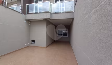 LINDO SOBRADO TRIPLEX TOTALMENTE NOVO !!