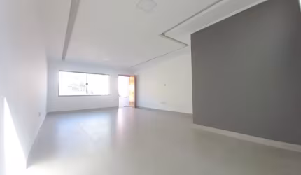 Sobrado para venda com 168 metros quadrados com 3 quartos na Parada Inglesa - SP
