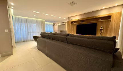 Apartamento com 4 quartos em Santana