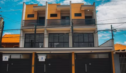 Sobrado novo Região da Penha - metro Vila Matilde