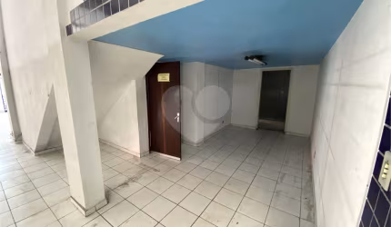 Prédio inteiro Comercial CASA VERDE