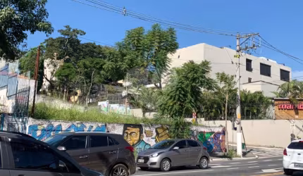 Terreno Residencial/Comercial MORUMBI