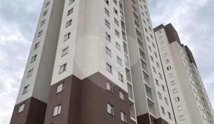 Lindo apartamento na Vila Guilherme com piscina