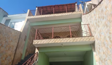 Sobrado a venda no bairro do Cangaiba