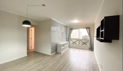 Horto Florestal Apartamento Todo Reformado pronto para morar, com três dormitórios, sendo um suíte, ampla sala para dois ambientes com uma linda vista, ótima cozinha com armários,quartos amplos!