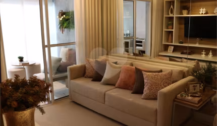 LINDO APARTAMENTO PARADA INGLESA