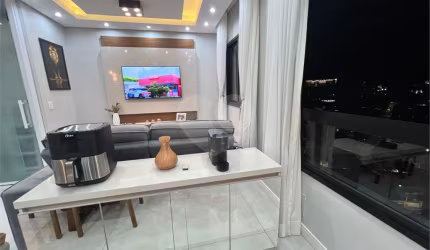 Belíssimo Apartamento uso de 2 anos, andar alto vista - Vila Guilherme