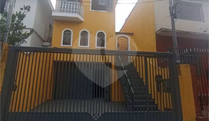 Confortável casa no Mandaqui com 220 metros