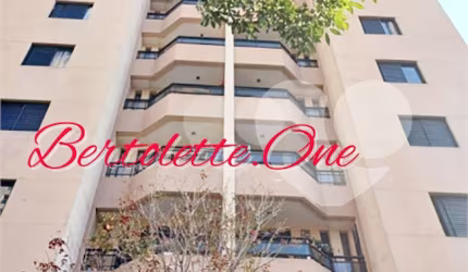 Apartamento 106m2 no bairro de Santa Terezinha
