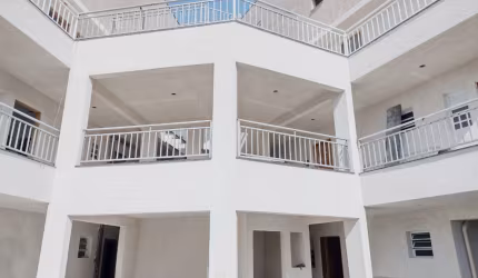 Apartamentos Novos. 4 minutos para o Metrô