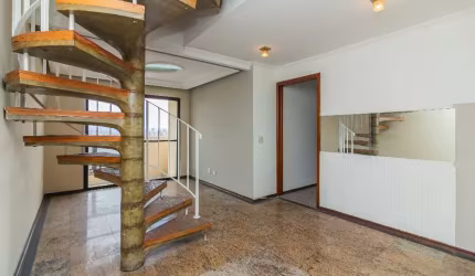 Cobertura Duplex. Mooca. Reformada 2023.
