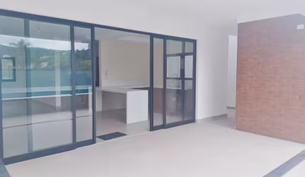 Sobrado Alto Padrão. Bairro Tremembé 370m²