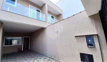 Lindo Sobrado na Vila Maria para Locação