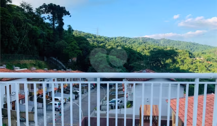 Sobrado Condomínio Fechado Horto Florestal