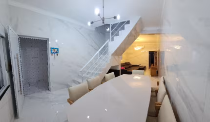 Sobrado Impecável todo reformado à Venda - 3 Dormitórios - Zona Norte - São Paulo - SP