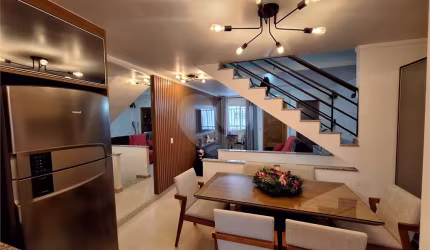 Condominio fechado 3 dormitórios 1 suíte 2 vagas com churrasqueira Próximo ao Trimais