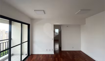 Apartamento 2 dormitórios, Suíte, Vaga, Parada Inglesa