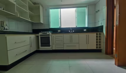 Sobrado com 3 Quartos à venda, 160m² - Jaçanã