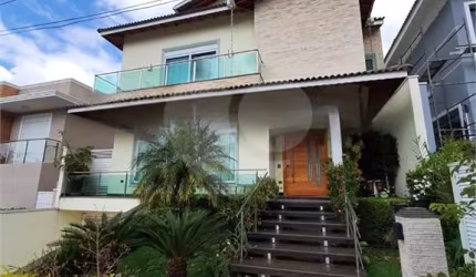 Condomínio com 4 quartos à venda em Horto - SP