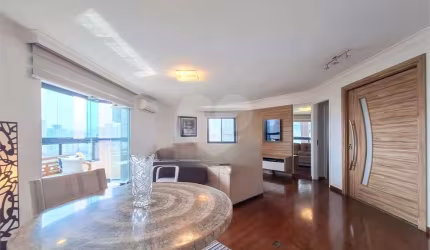 Apartamento para aluguel tem 160 m2 com 3 quartos mobiliado