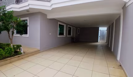 Excelente sobrado Jd Floresta 4 dormitórios, sala com lareira, quintal com churrasqueira/forno pizza