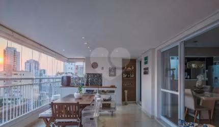 Apartamento com 120m², varanda gourmet , 3 suítes, 2 vagas