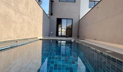 Sobrado Novo com Piscina no Jardim São Paulo