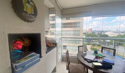 Apartamento a venda 3 quartos 2 vagas na Barra Funda
