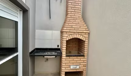 Sobrado novo na Àgua Fria, 3 suítes e 2 vagas