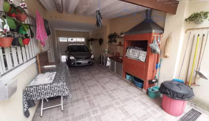 -Casa à venda Parada Inglesa, com 3 quartos , 1 suíte, 3 vagas de garagem, escritório, dependência de empregada