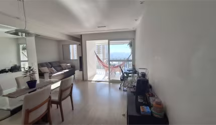 Apartamento à venda na Vila Maria com 67 metros