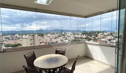 Apartamento no Jardim da Cantareira, 160 metros, 3 dormitórios 1 suíte e 2 vagas